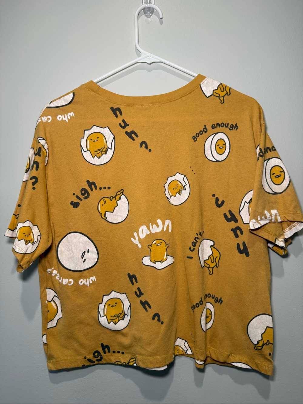 Love Tribe Gudetama The Lazy Egg All-Over Print Tee Yellow XL - Picture 2 of 6